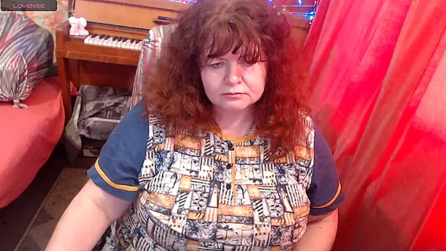 RoseRed69 online show from April 25, 6:49 am