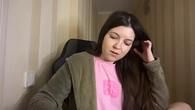 Lina Most online show from February 7, 9:40 pm