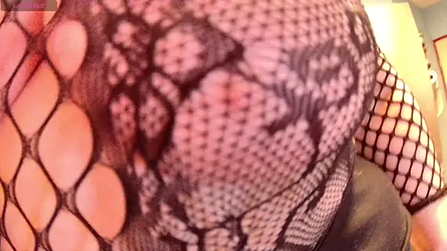 Endrocleia online show from April 21, 2:51 am