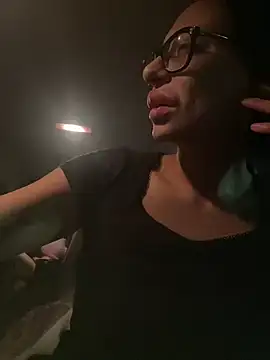 myloveforyouu online show from February 9, 12:57 am