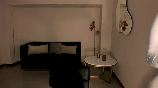 MariaHerrera  online show from April 25, 9:01 pm