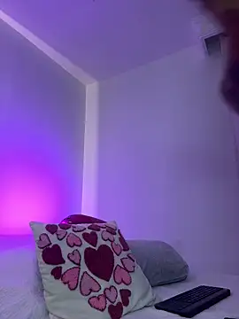 mariablonde  online show from April 21, 1:09 am