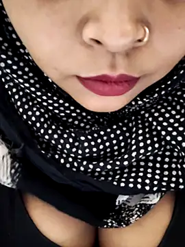 Indian-Nazia online show from April 26, 7:44 pm