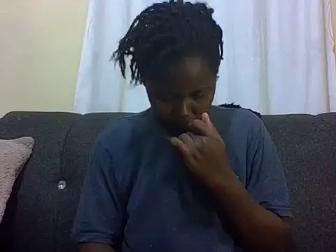 Sweetcecie01 online show from March 13, 8:54 pm