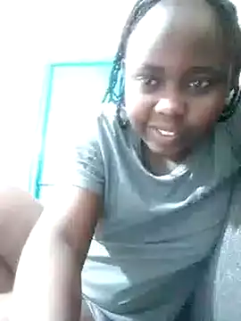 Sweetcecie01 online show from October 25, 10:38 pm