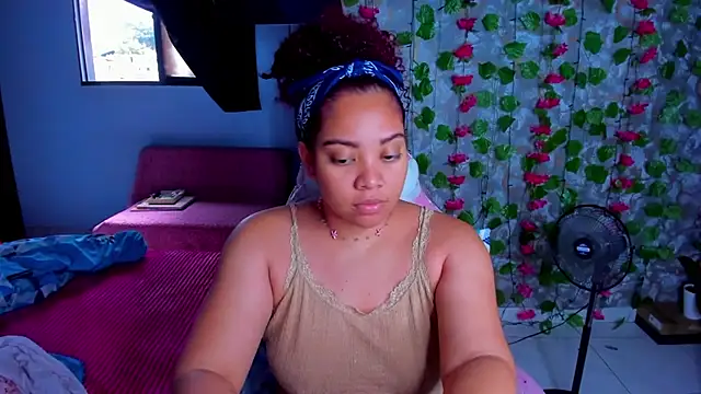 AngelaCoffee online show from April 20, 9:07 pm