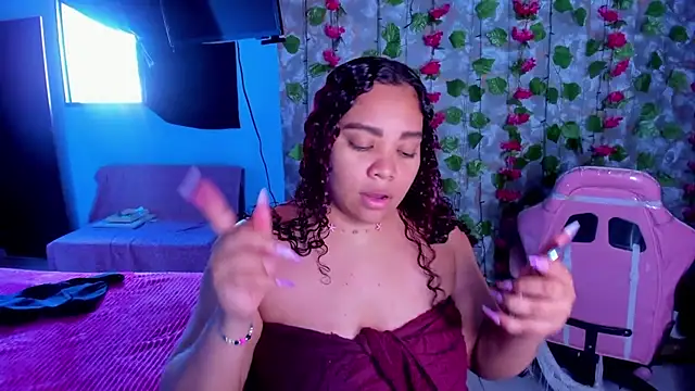 AngelaCoffee online show from April 23, 7:27 pm