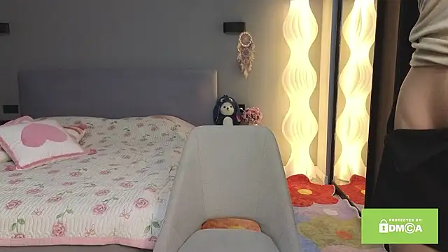 litbeauty online show from February 12, 6:20 pm