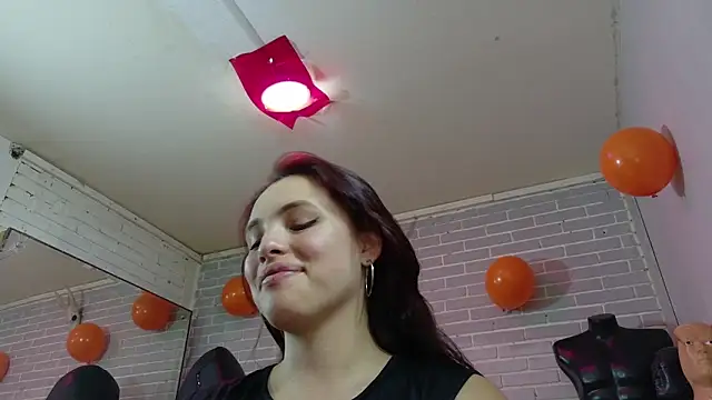 Snapshot of elizatexx chatting on October 20, 11:08 pm elizatexx online show from October 20, 11:08 pm