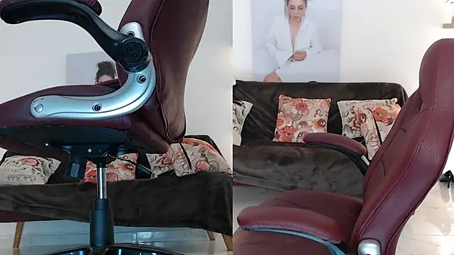 zehra sanem online show from April 26, 9:23 pm