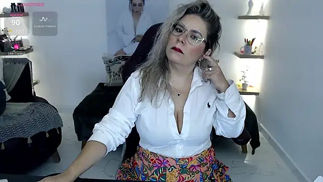 zehra sanem online show from June 5, 7:31 pm
