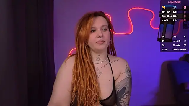 The Full Red Moon online show from April 24, 12:30 pm