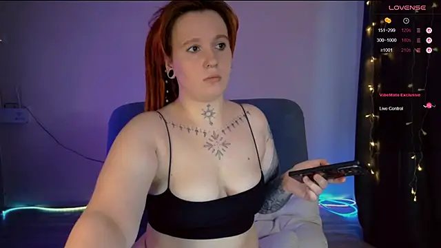 The Full Red Moon online show from January 12, 9:58 am