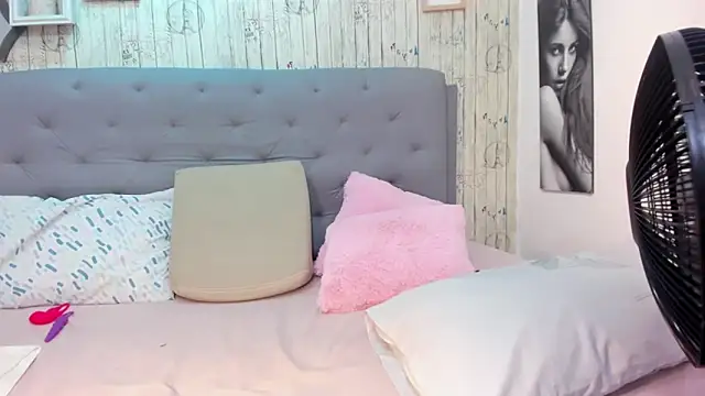 Antonella Montanari online show from September 13, 4:31 am