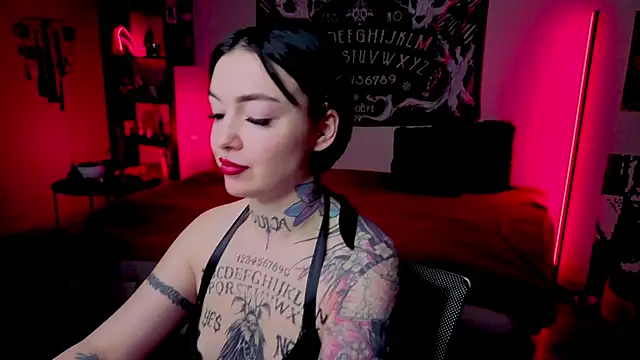 Magic Allie online show from June 6, 8:26 pm