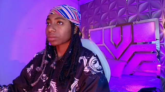 Queen perla  online show from April 23, 12:23 pm