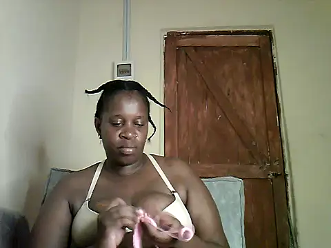 Snapshot of Sexy_valentine001 chatting on October 14, 1:19 am Sexy valentine001 online show from October 14, 1:19 am
