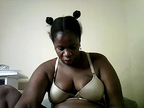 Snapshot of Sexy_valentine001 chatting on September 30, 3:23 am Sexy valentine001 online show from September 30, 3:23 am