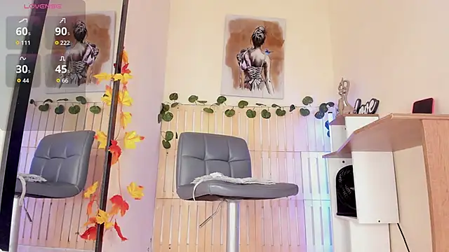 thais dreams online show from April 7, 1:02 pm