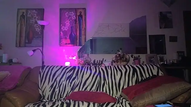 peachgirlmartyna online show from April 22, 3:53 pm