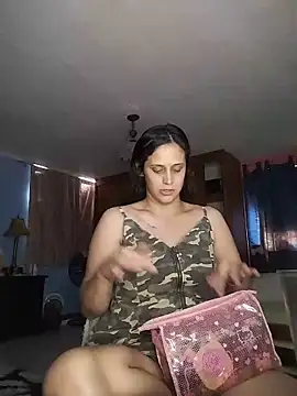 Catalinacandela online show from June 11, 7:00 pm