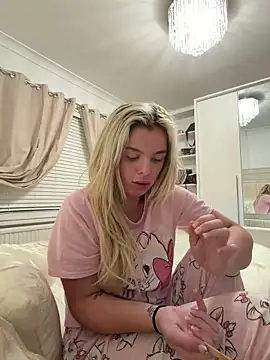 IrishPrincessBarbieX online show from June 10, 9:35 pm