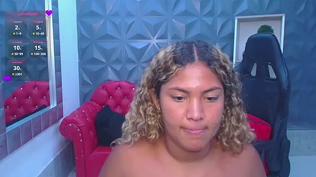 Cristal War online show from April 21, 2:51 am