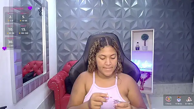 Cristal War online show from April 23, 9:39 pm