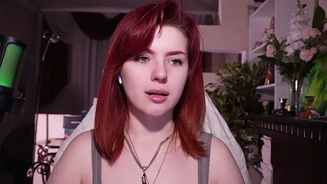 Chriss Fox online show from October 11, 3:59 pm