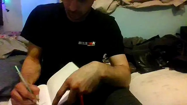 robeaulieu02 online show from January 9, 10:41 am