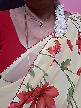 ananya956 online show from April 24, 5:05 pm