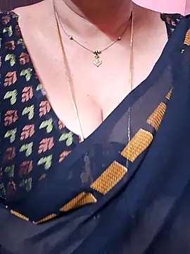 ananya956 online show from April 22, 6:32 am