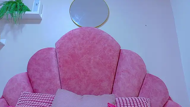 LilithSmith  online show from March 12, 11:35 am