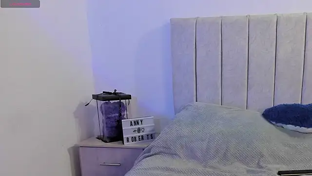 anny roberts online show from April 20, 11:46 am