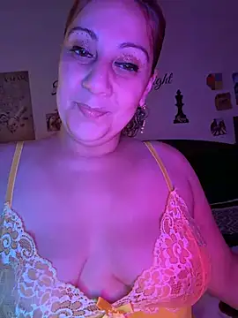 DeeLight124 online show from July 7, 4:15 am