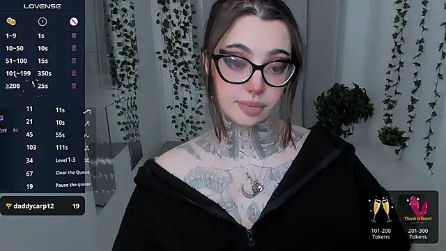 Dixi Pixi  online show from April 3, 6:44 am