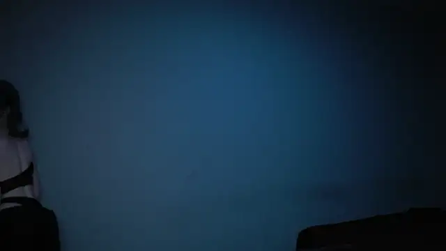 ginger hugs online show from April 4, 10:19 pm