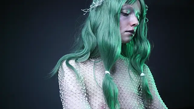 ginger hugs online show from April 22, 10:07 pm