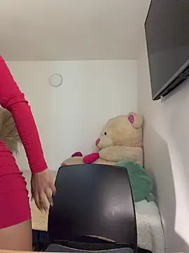 Kimm khalifa online show from April 25, 1:19 am