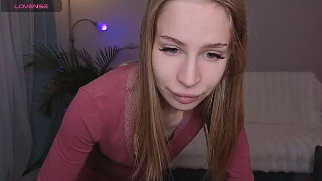 Elis Fox online show from April 23, 10:01 am