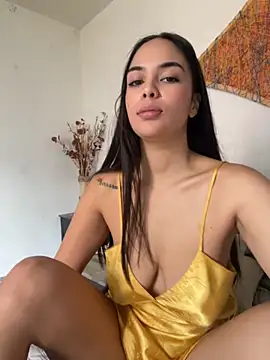 Snapshot of gabyaridi chatting on October 7, 3:38 pm gabyaridi online show from October 7, 3:38 pm