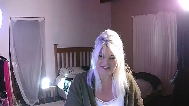 Miahotmilf online show from March 7, 7:54 pm