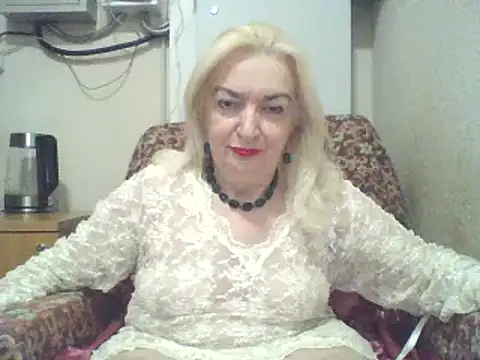 Meri798 online show from November 28, 9:40 pm