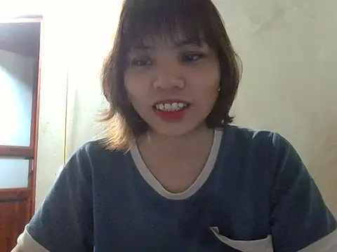 Snapshot of Angela-Eira chatting on September 11, 9:04 pm Angela-Eira online show from September 11, 9:04 pm