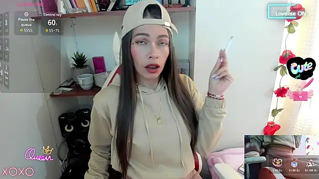 sweetlittlelisa online show from April 27, 8:39 pm