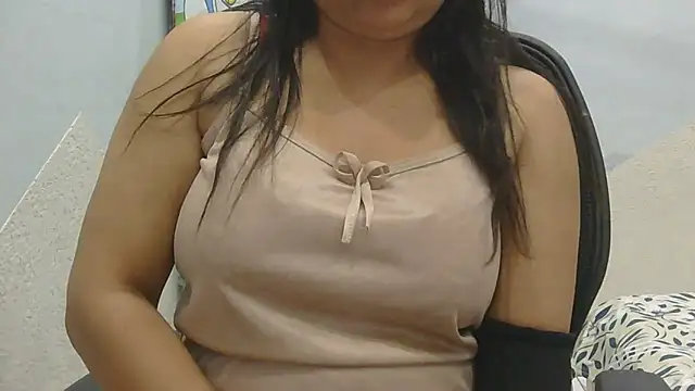 Manpreet cute online show from April 20, 6:22 pm