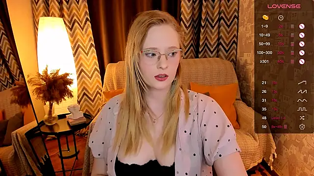 Aemilia  online show from October 13, 8:06 am