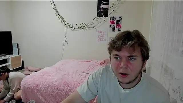 MashkaRay online show from April 24, 4:32 pm