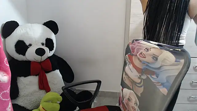 SWEETT CORY online show from April 18, 2:36 am