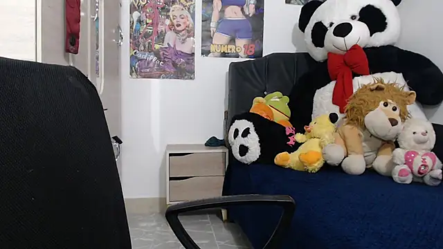 Snapshot of SWEETT_CORY chatting on September 19, 2:43 am SWEETT CORY online show from September 19, 2:43 am